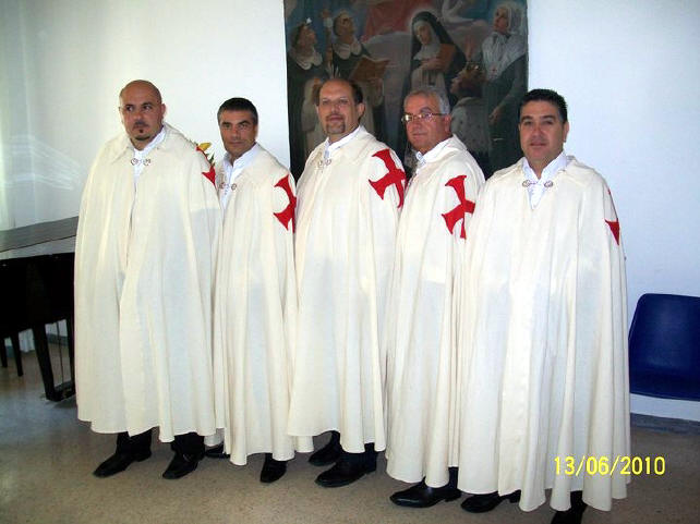 I fratelli della Domus San Michele Arcangelo di Lecce